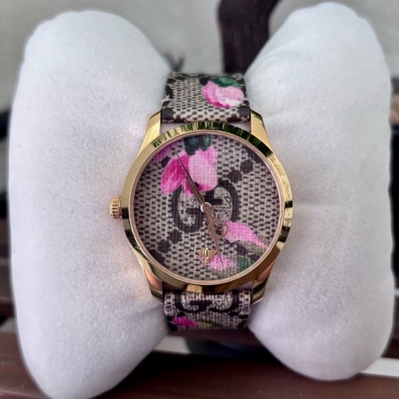 Gucci floral Watch - Picture 1 of 3